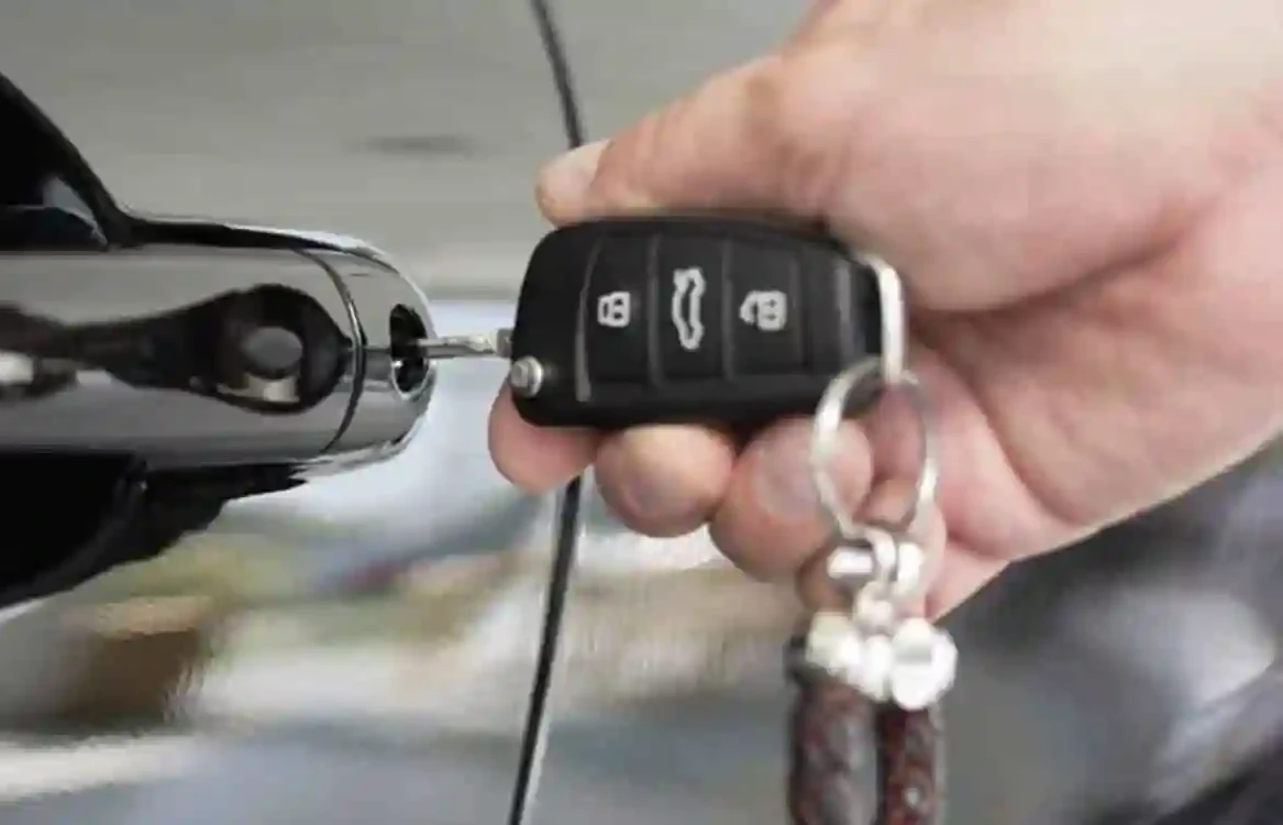 Reliable Locksmith Services picture